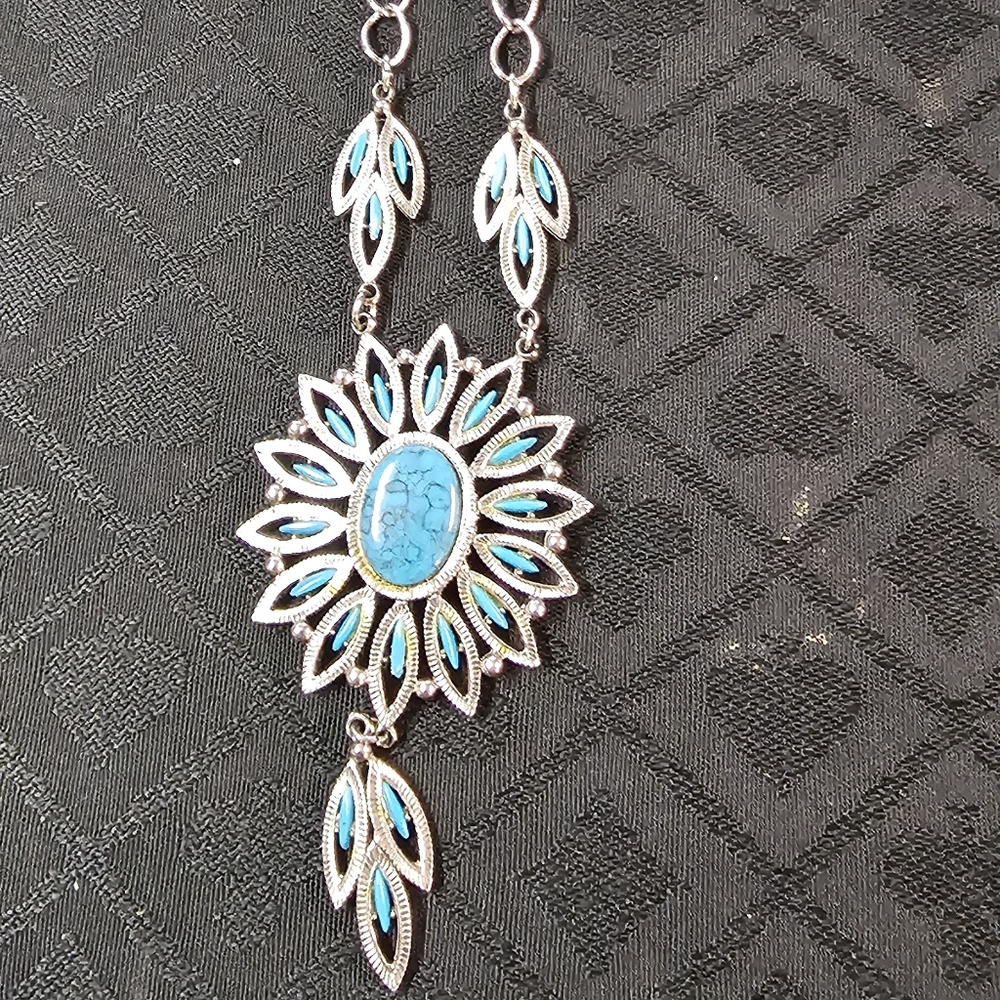 Silverstone and faux Turquoise Necklace